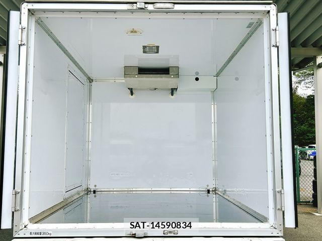 Suzuki CARRY TRUCK 2022-06 6715800-13