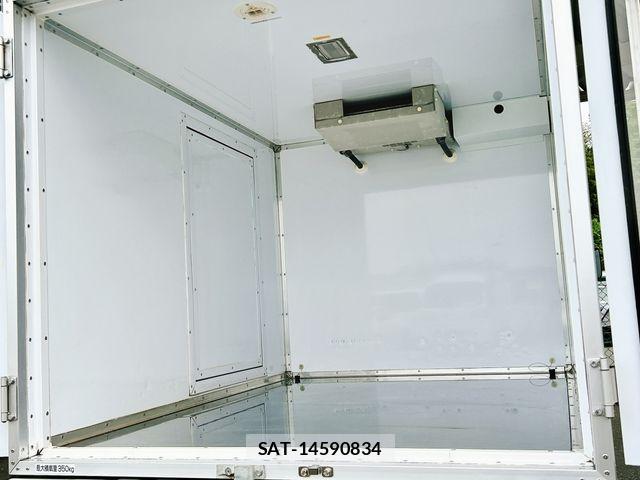 Suzuki CARRY TRUCK 2022-06 6715800-14