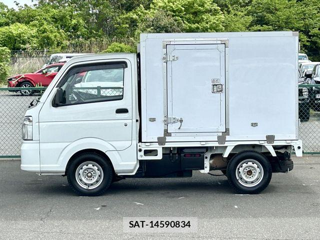 Suzuki CARRY TRUCK 2022-06 6715800-7