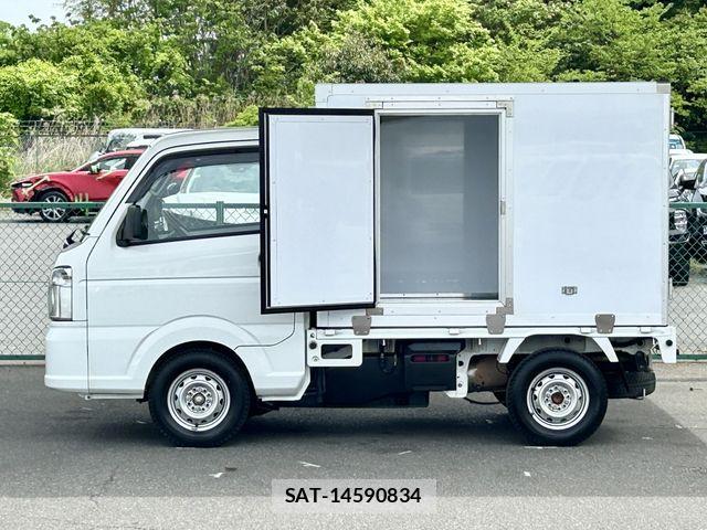 Suzuki CARRY TRUCK 2022-06 6715800-8
