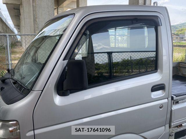 Suzuki CARRY TRUCK 2016-05 6751014-11