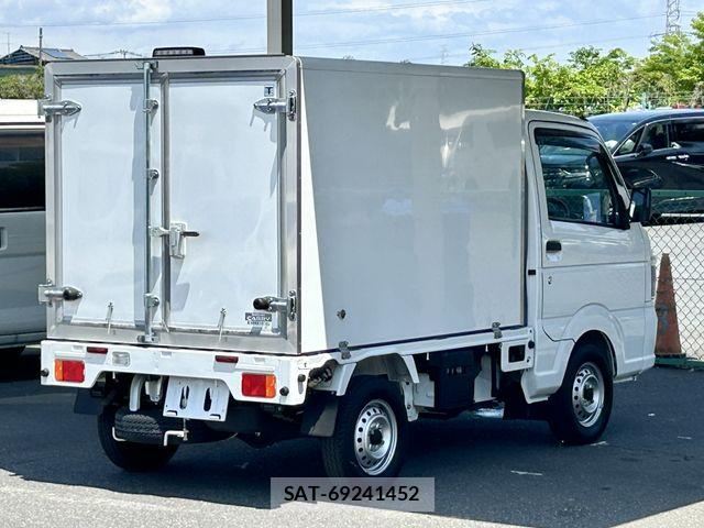 Suzuki CARRY TRUCK 2022-01 6751006-11