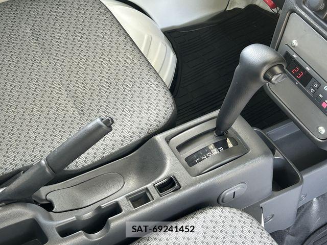 Suzuki CARRY TRUCK 2022-01 6751006-24