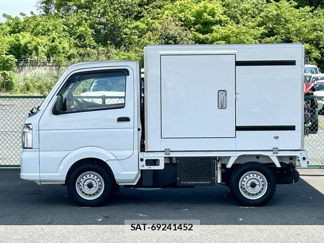 Suzuki CARRY TRUCK 2022-01 6751006-7