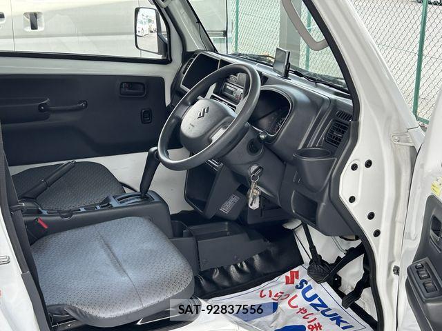 Suzuki CARRY TRUCK 2016-06 6814152-1