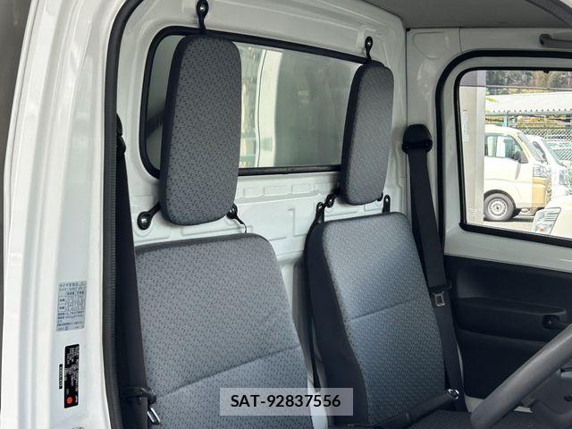 Suzuki CARRY TRUCK 2016-06 6814152-20