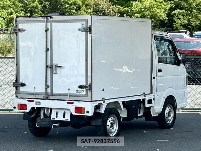 Suzuki CARRY TRUCK 2016-06 6814152-2