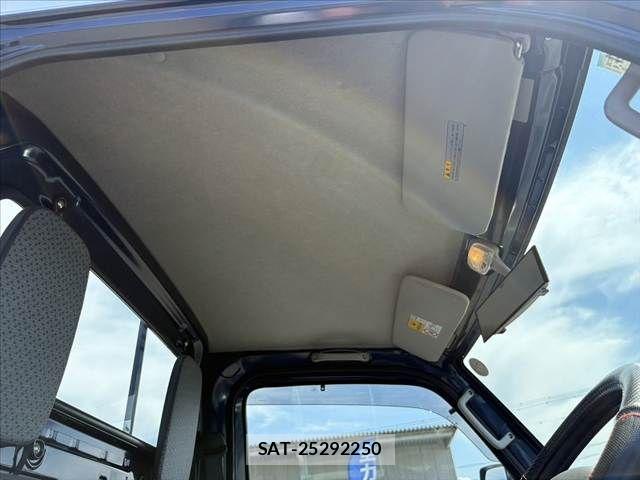 Suzuki CARRY TRUCK 2019-04 6903078-26