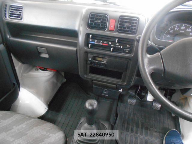 Suzuki CARRY TRUCK 2012-05 6903079-16