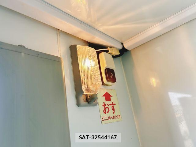 Suzuki CARRY TRUCK 2020-04 6991540-18