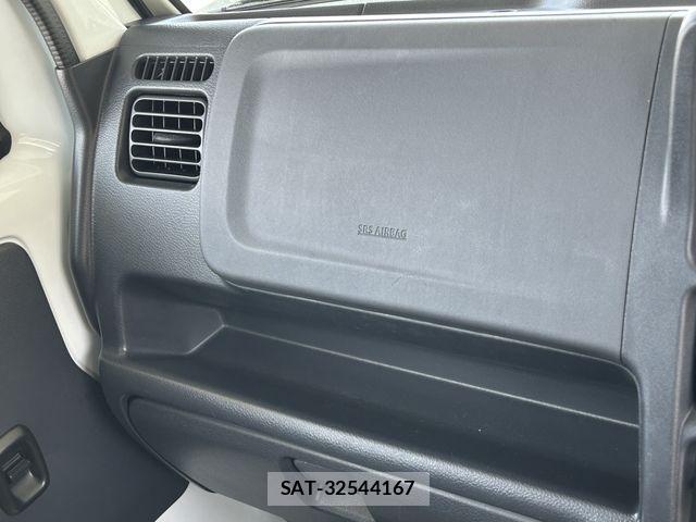 Suzuki CARRY TRUCK 2020-04 6991540-24