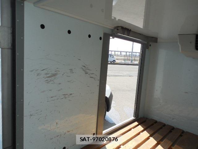 Suzuki CARRY TRUCK 2014-07 7020158-7