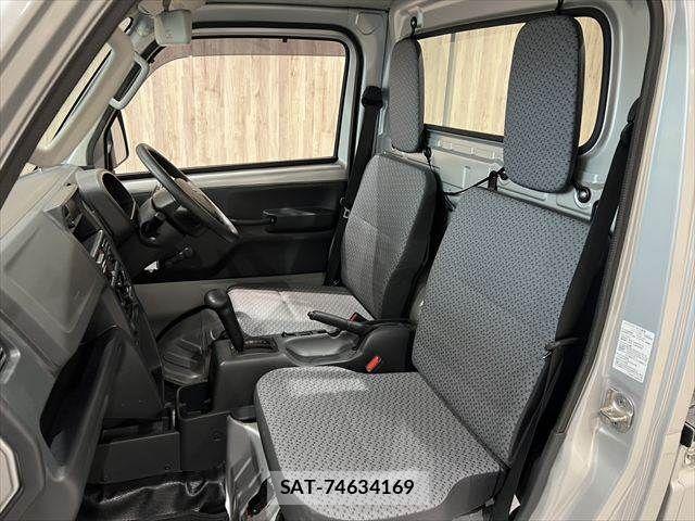 Suzuki CARRY TRUCK 2020-11 7057841-26