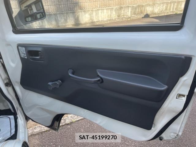 Suzuki CARRY TRUCK 2018-04 7215858-10