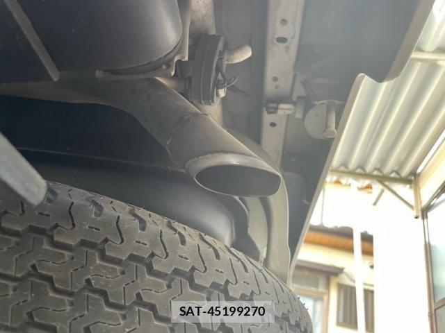 Suzuki CARRY TRUCK 2018-04 7215858-18