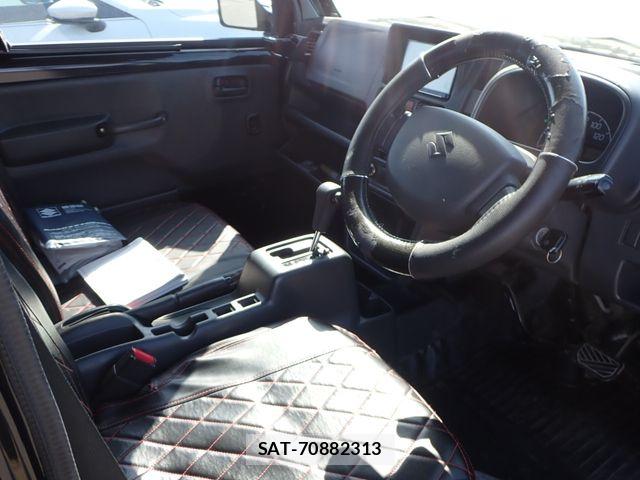 Suzuki CARRY TRUCK 2017-05 7215856-1