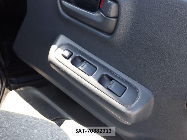 Suzuki CARRY TRUCK 2017-05 7215856-19