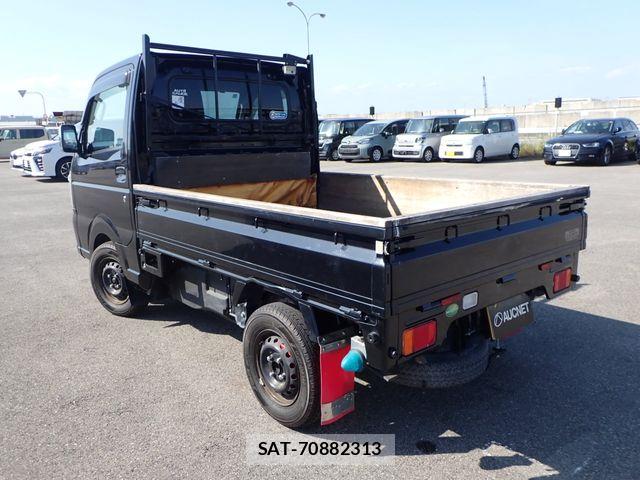 Suzuki CARRY TRUCK 2017-05 7215856-2