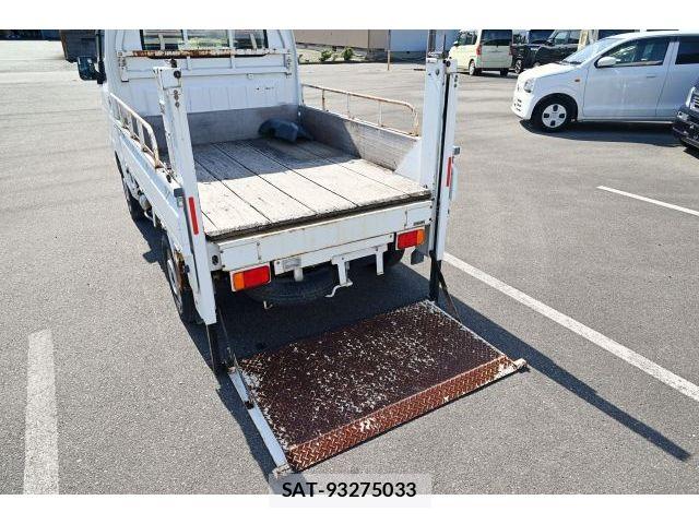 Suzuki CARRY TRUCK 2016-05 7215853-11