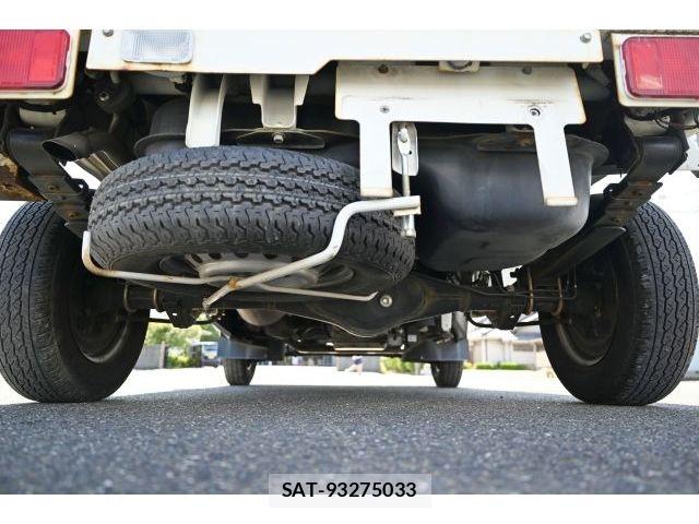 Suzuki CARRY TRUCK 2016-05 7215853-15