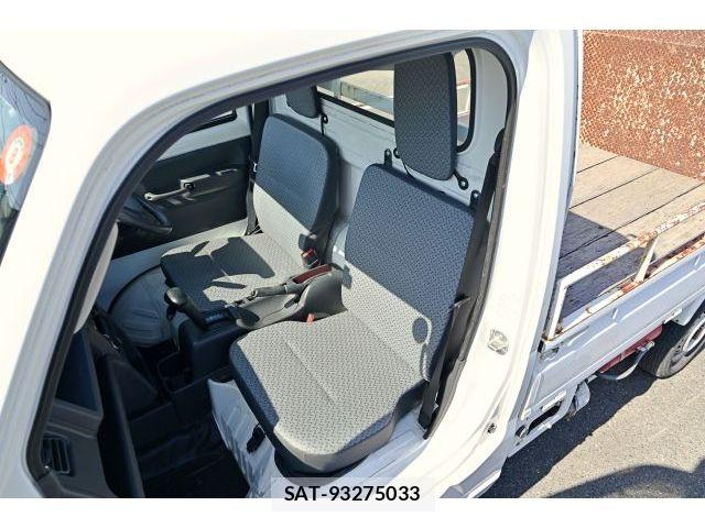 Suzuki CARRY TRUCK 2016-05 7215853-17