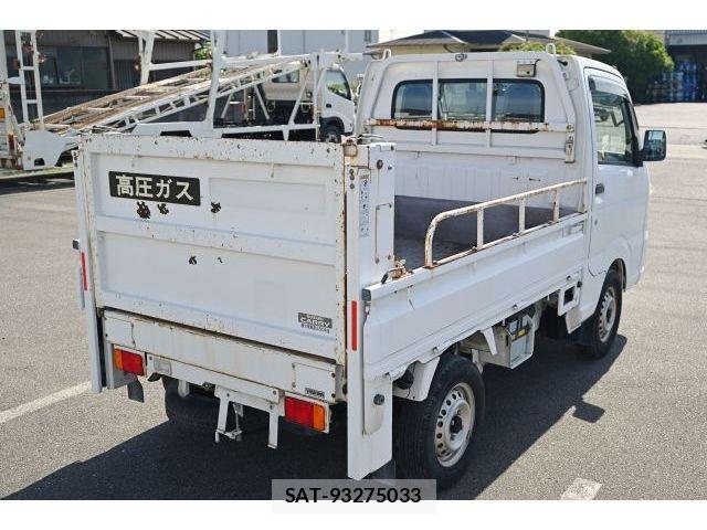 Suzuki CARRY TRUCK 2016-05 7215853-4