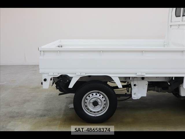 Suzuki CARRY TRUCK 2018-03 7215857-15