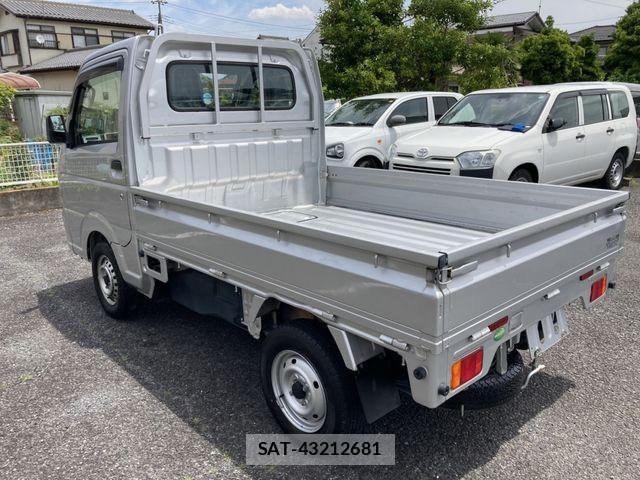 Suzuki CARRY TRUCK 2014-05 7250064-6