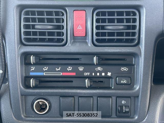 Suzuki CARRY TRUCK 2018-02 7271677-22