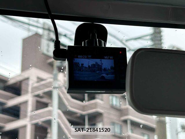Suzuki CARRY TRUCK 2018-10 7357108-9