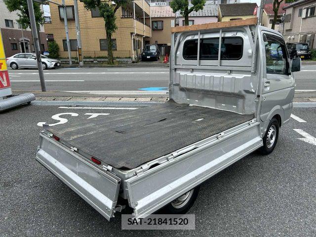 Suzuki CARRY TRUCK 2018-10 7357108-18