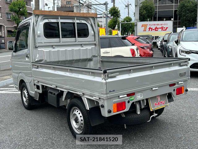 Suzuki CARRY TRUCK 2018-10 7357108-24