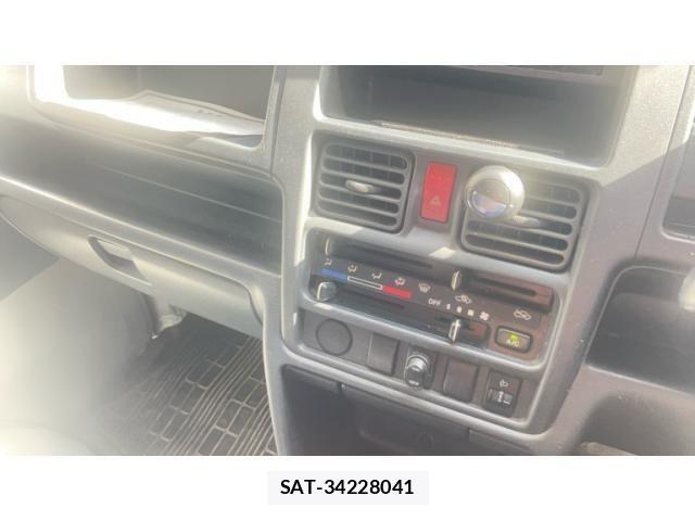 Suzuki CARRY TRUCK 2015-06 7357105-15