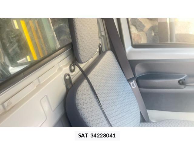 Suzuki CARRY TRUCK 2015-06 7357105-19
