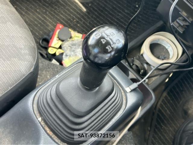 Suzuki CARRY TRUCK 2009-05 7357107-18