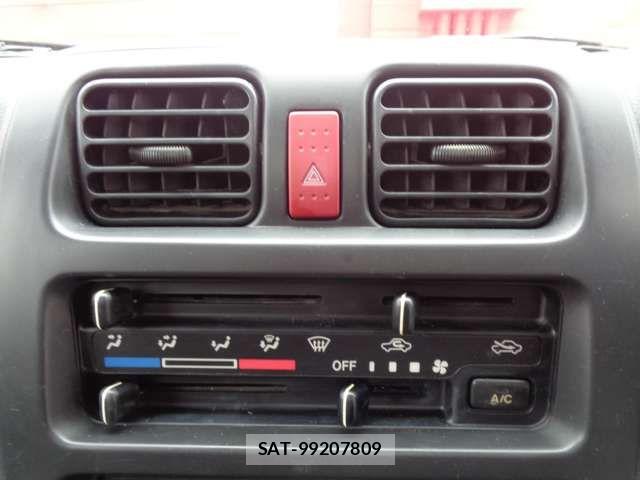 Suzuki CARRY TRUCK 2010-08 7357103-14