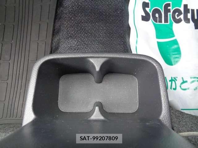 Suzuki CARRY TRUCK 2010-08 7357103-19
