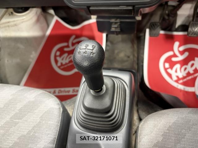 Suzuki CARRY TRUCK 2011-01 7615412-8