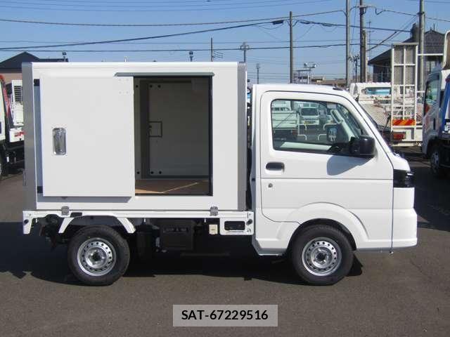 Suzuki CARRY TRUCK 2026-04 7615409-4