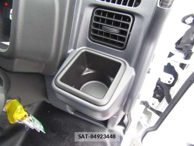 Suzuki CARRY TRUCK 2026-04 7615410-23