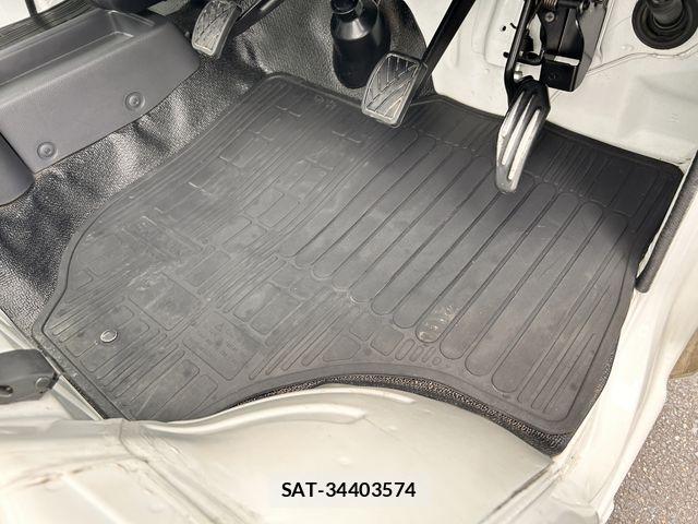 Suzuki CARRY TRUCK 2011-02 7615413-18