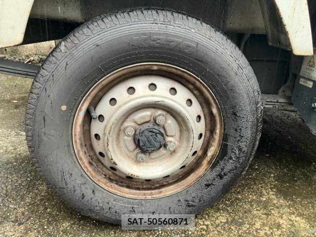 Suzuki CARRY TRUCK 2010-09 7615414-11