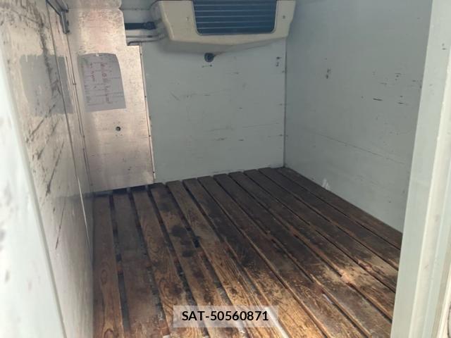 Suzuki CARRY TRUCK 2010-09 7615414-23