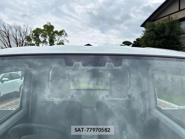 Suzuki CARRY TRUCK 2022-05 7721764-7