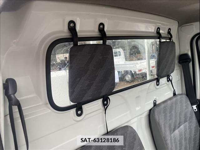 Suzuki CARRY TRUCK 2007-03 7721766-24