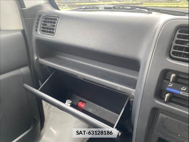 Suzuki CARRY TRUCK 2007-03 7721766-25