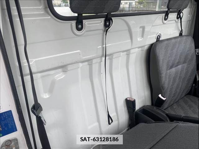 Suzuki CARRY TRUCK 2007-03 7721766-27