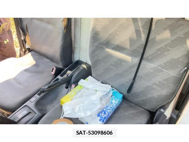 Suzuki CARRY TRUCK 2005-10 7978760-8