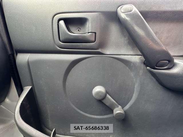 Suzuki CARRY TRUCK 2010-04 8034748-10