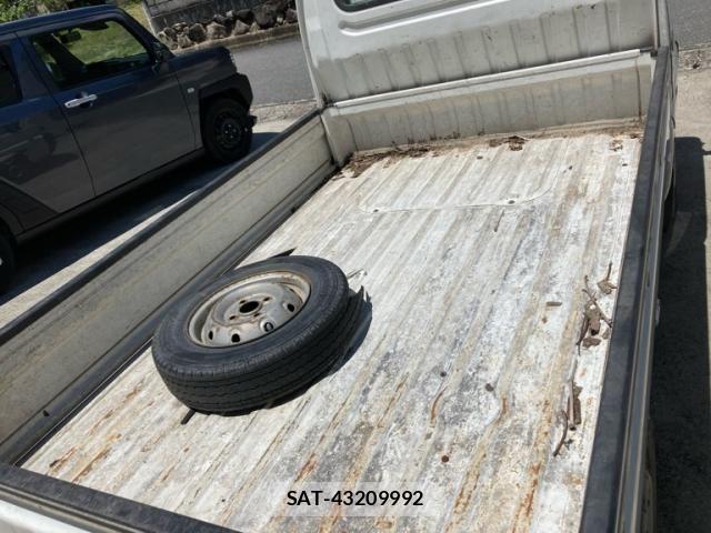 Suzuki CARRY TRUCK 1998-01 8034749-10